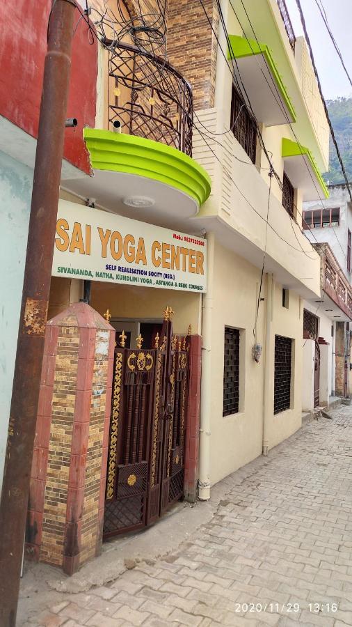 Yogi Home Stay Rishikesh Bagian luar foto