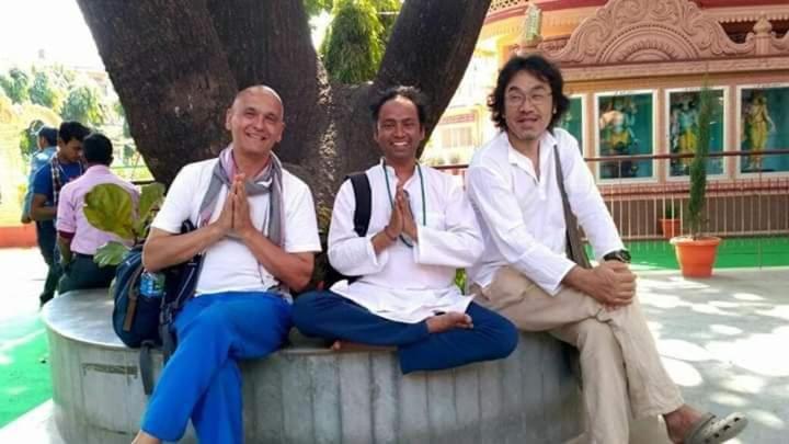 Yogi Home Stay Rishikesh Bagian luar foto